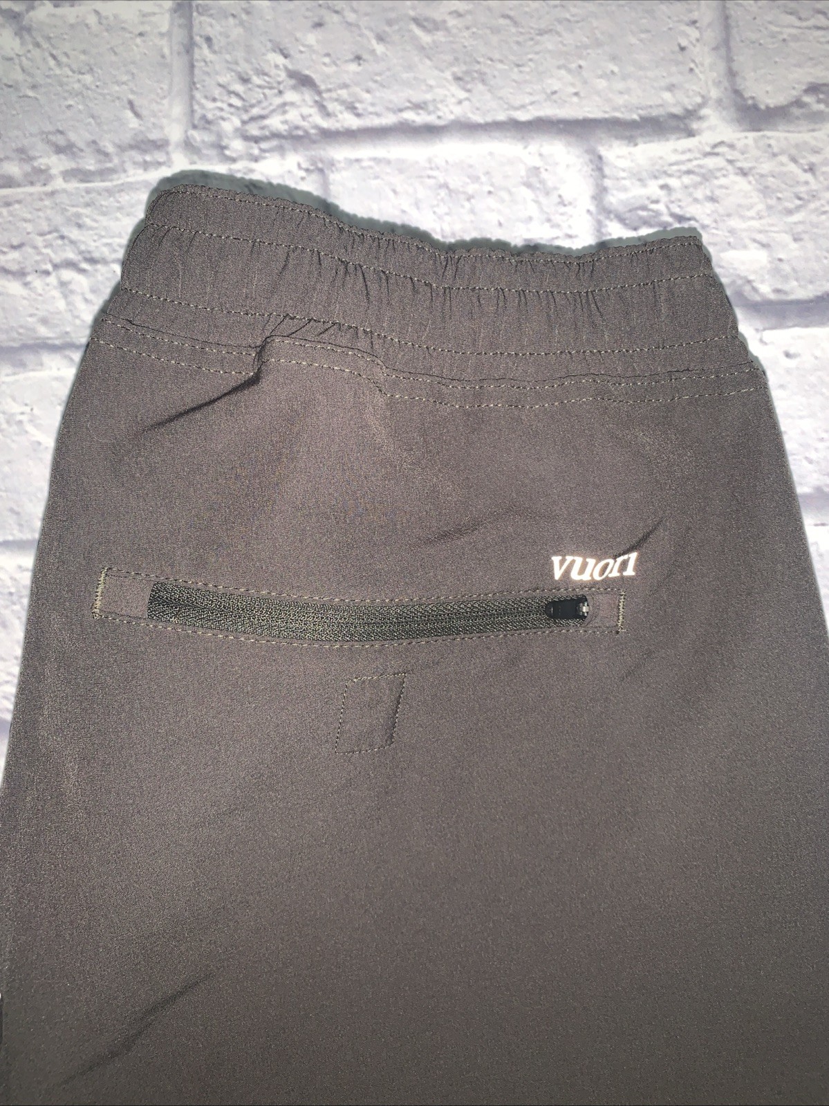 Vuori Transit Jogger Men’s XXL Olive Green Technical Stretch Pants V417