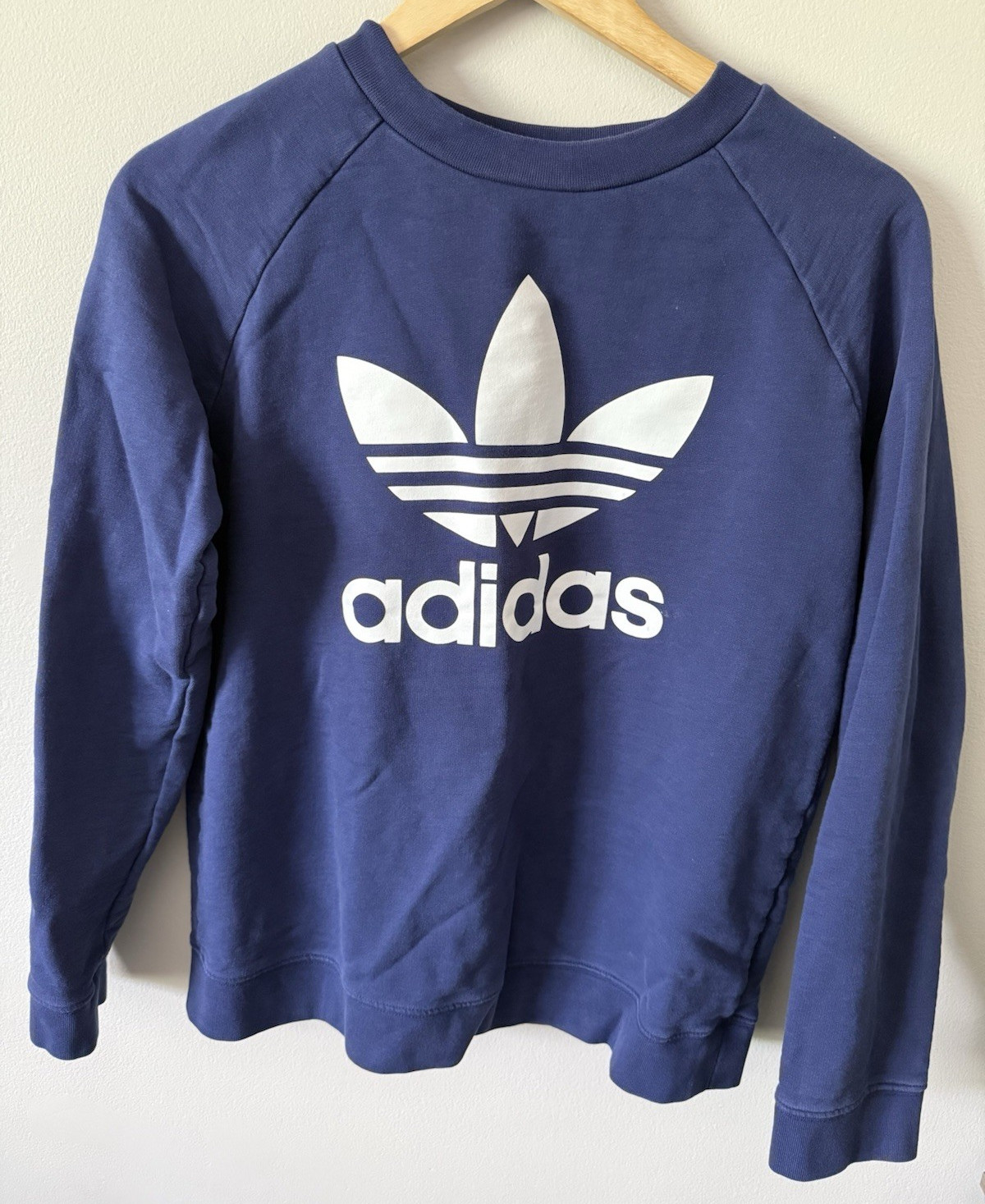 Adidas Originals Women’s Blue Trefoil Logo Crew Neck Pullover Sweatshirt M