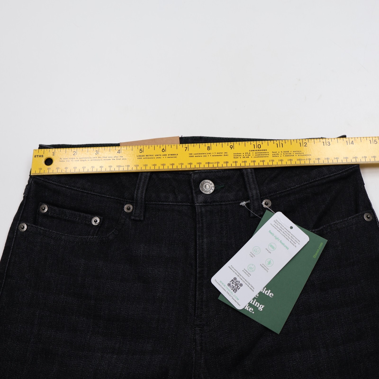 L.L. Bean “Beanflex” Women’s Size 6 Reg Skinny Leg Favorite Fit Dark Wash Jeans