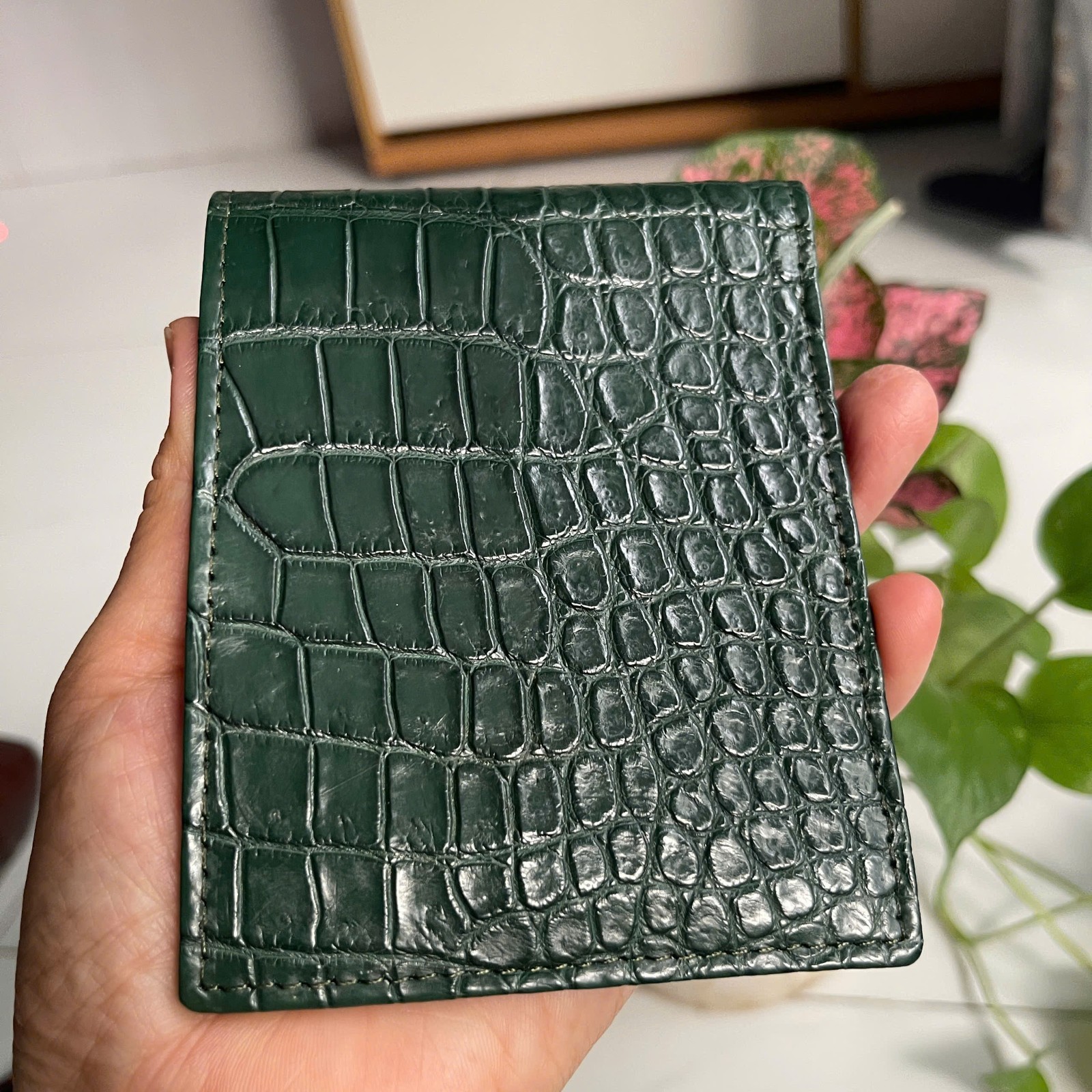 Green 100% Real Genuine EXOTIC Leather Skin Men’s Bifold Wallet,Cardholder