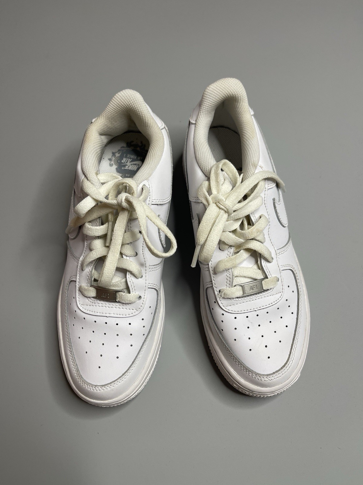 Nike Air Force 1 Low Top White Leather Lace-Up Sneakers Kids 6.5Y