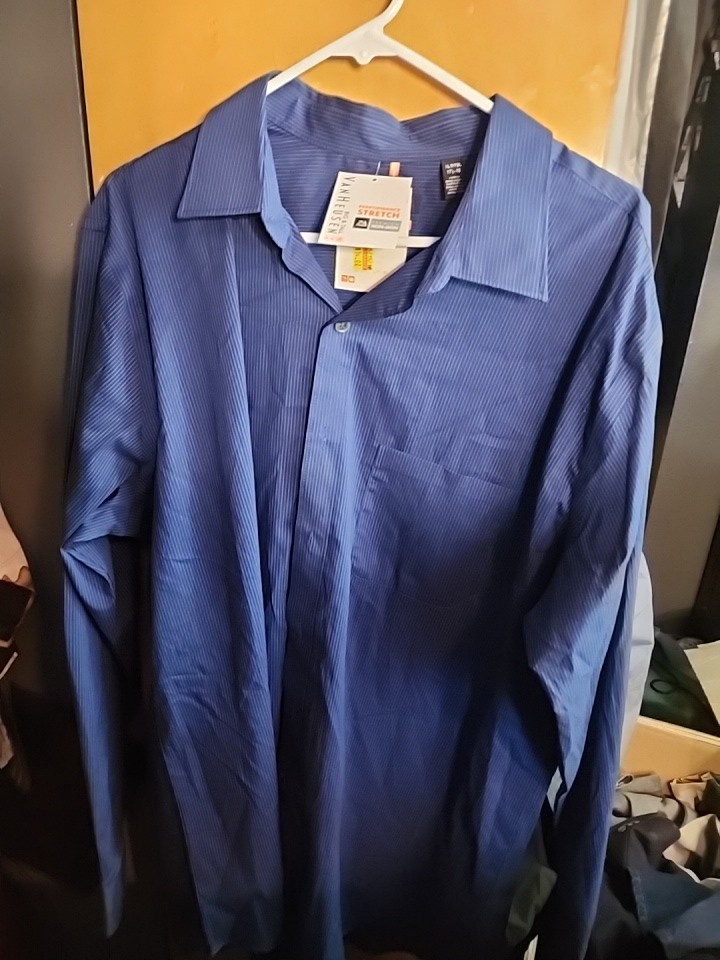 Brand New Tag Stain, Shield, Van, Houston, Traveler, Big And Tall