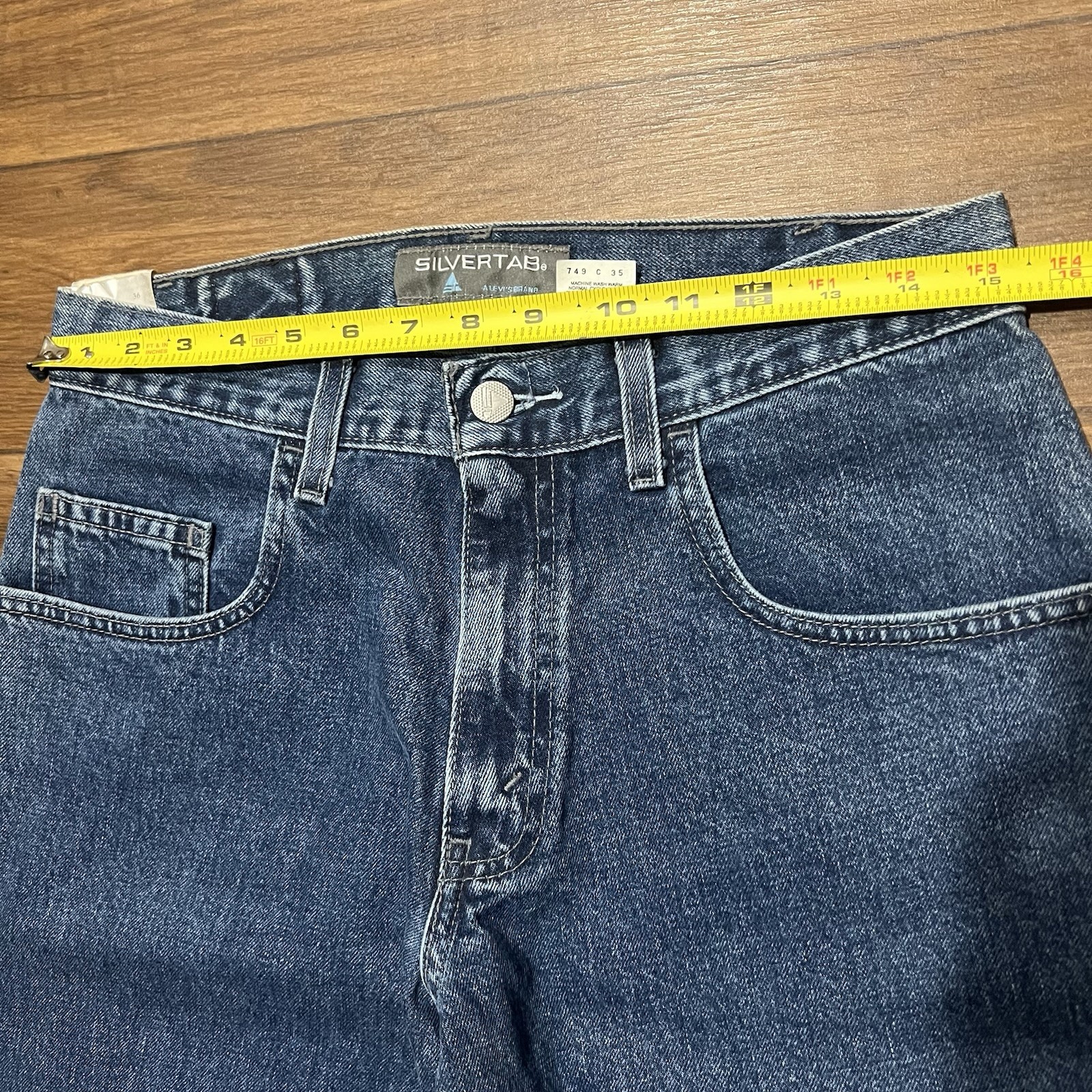 NWT Post-9/11 Levi’s Silvertab Baggy Loose Fit Jeans Men’s 30×34 Medium Blue