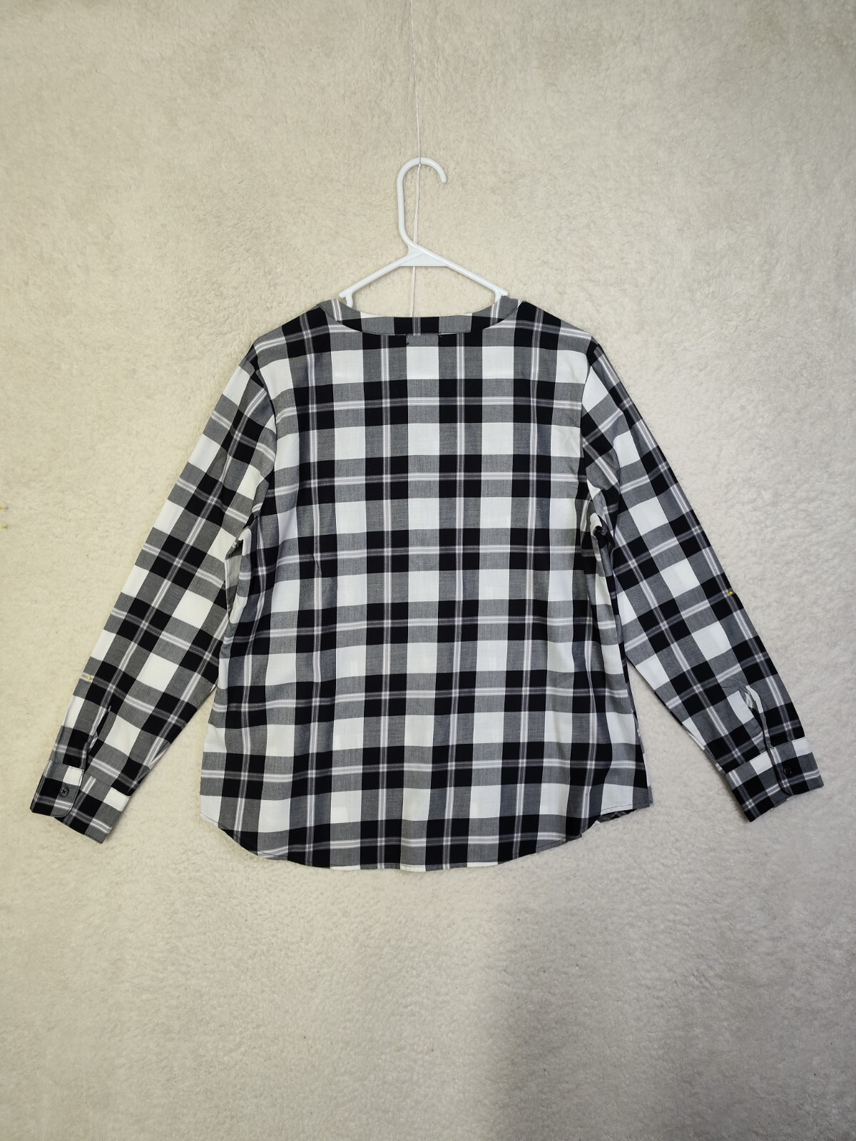 Izod Women Top Large Black Plaid Cotton Blend Long Sleeve Reguar Fit T-shirt