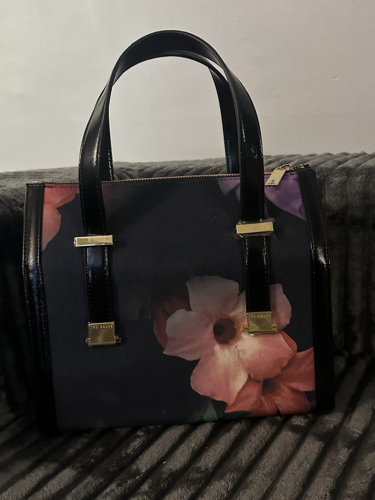 Ted Baker Floral Print Tote Satchel Handbag Black Patent Trim Gold Hardware