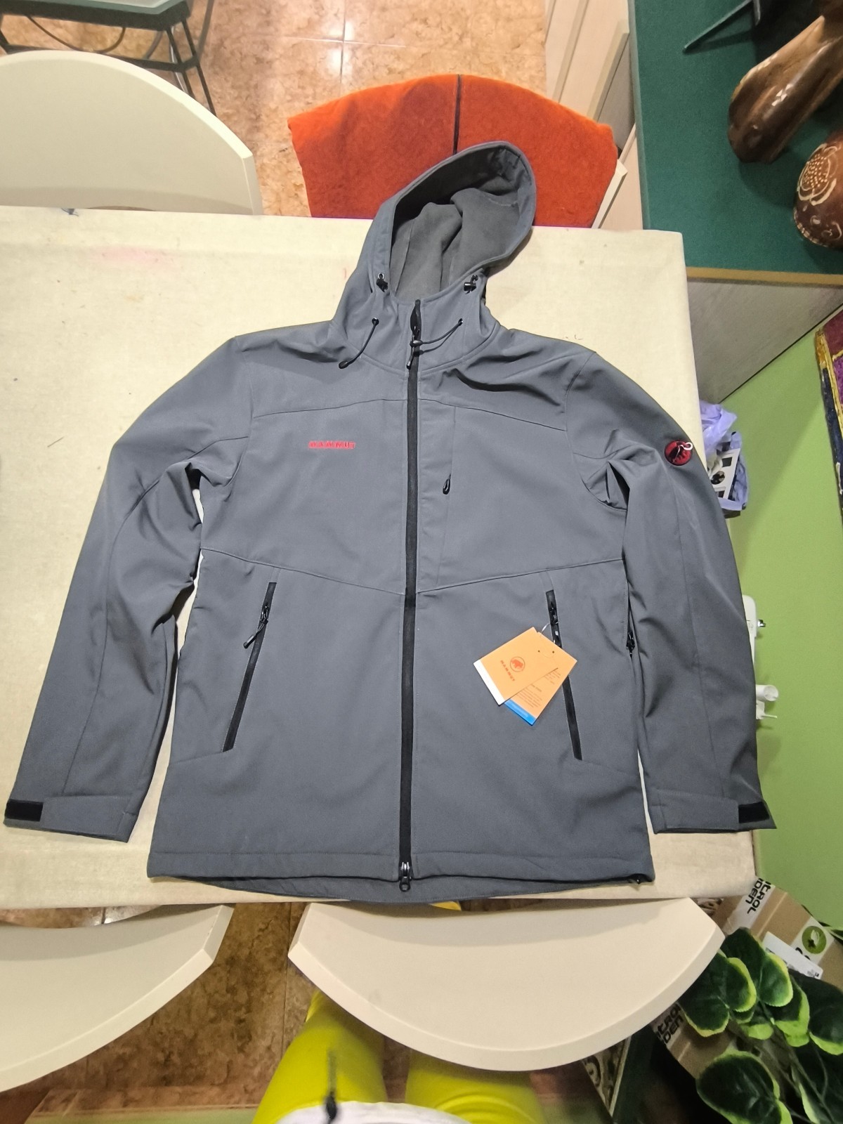 Ultimate VII Mammut Softshell Jacket. Men’s model. Size S to 3XL.