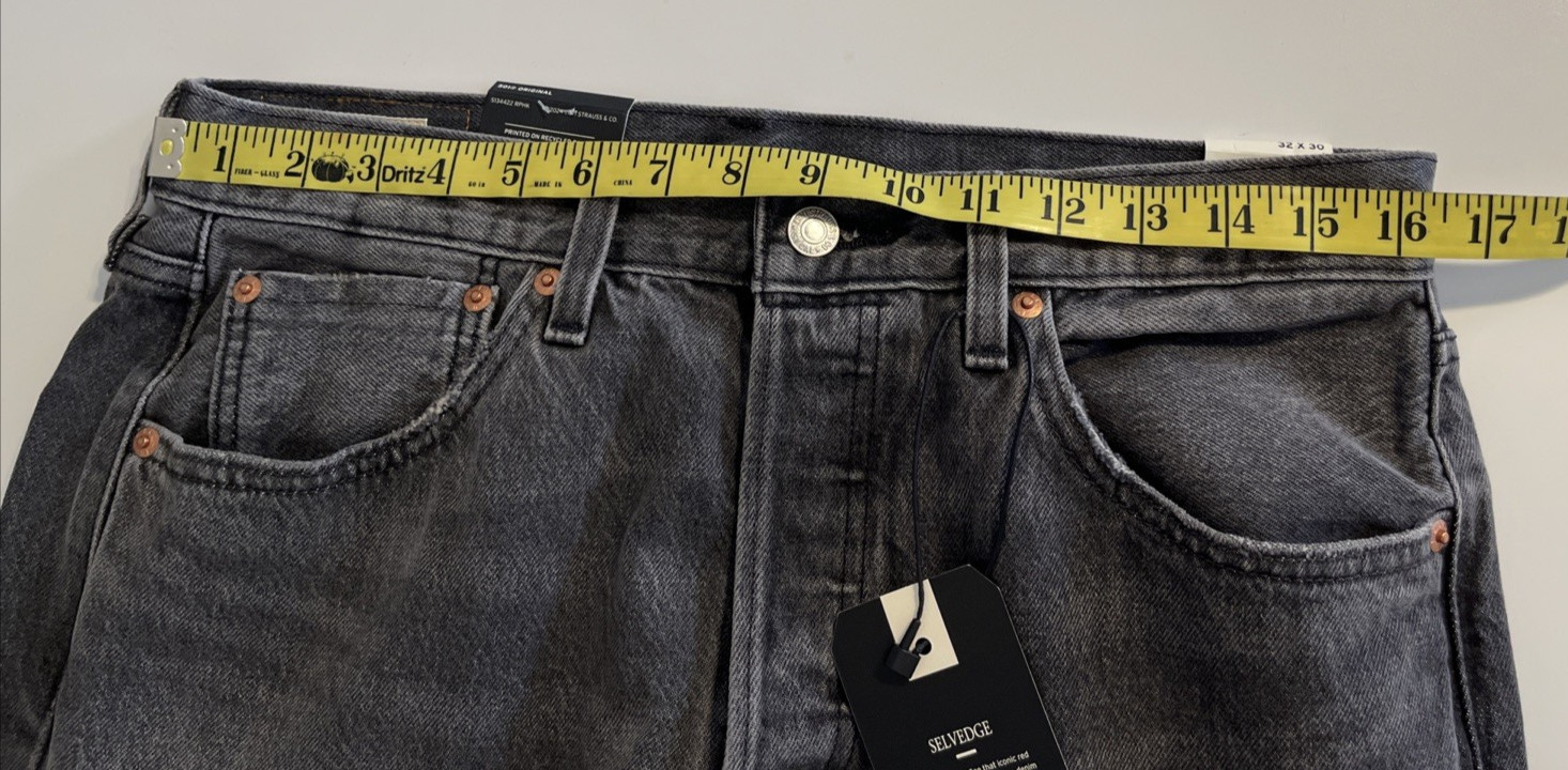 Levi’s 501 Selvedge Original Straight Leg Jeans Men’s 32×30 Gray Big E NWT $148