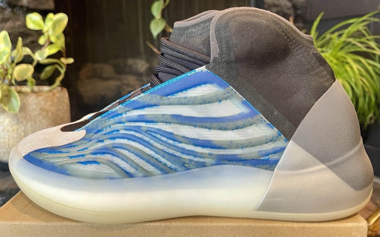 Adidas Yeezy QNTM Sneakers Men US 8.5 Frozen Blue GZ8872 Used