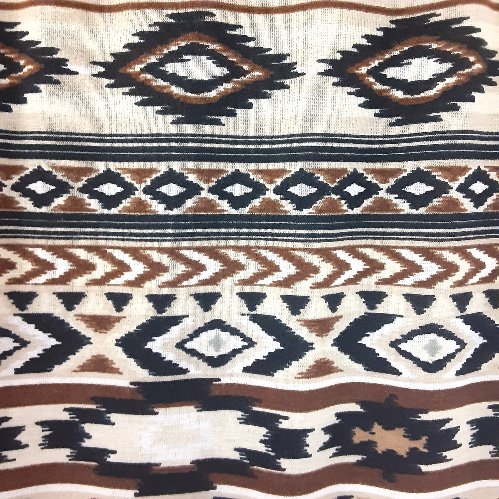 Bobbie Brooks Long Skirt Size LG pullon Boho Aztec Vent Waist 30inch Length 40in