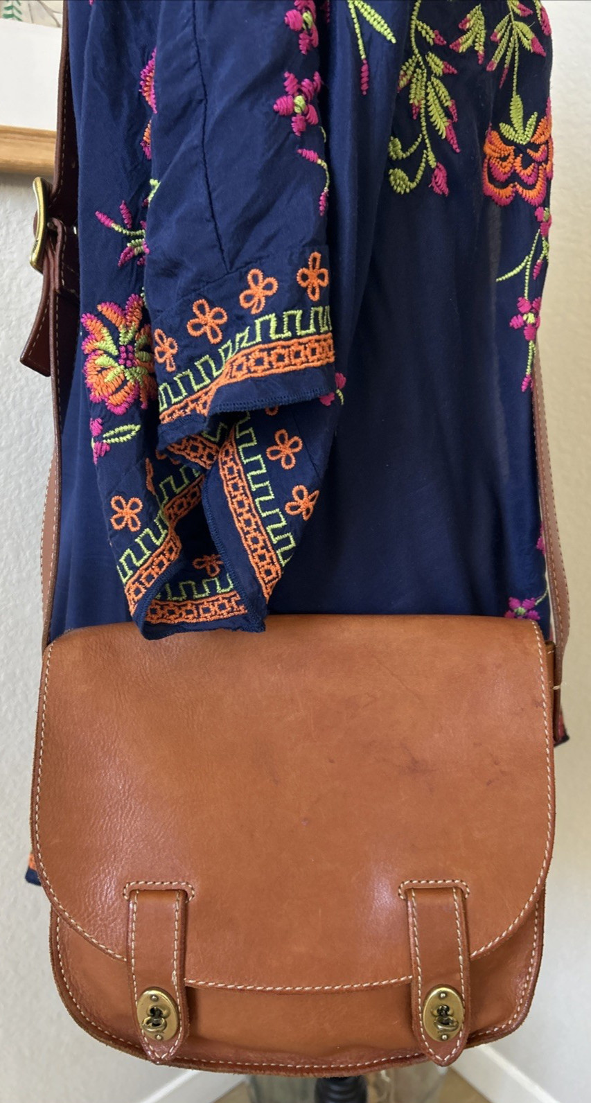 Fossil Austin Leather Turn Lock Saddle Flap Crossbody Messenger Shoulder Bag