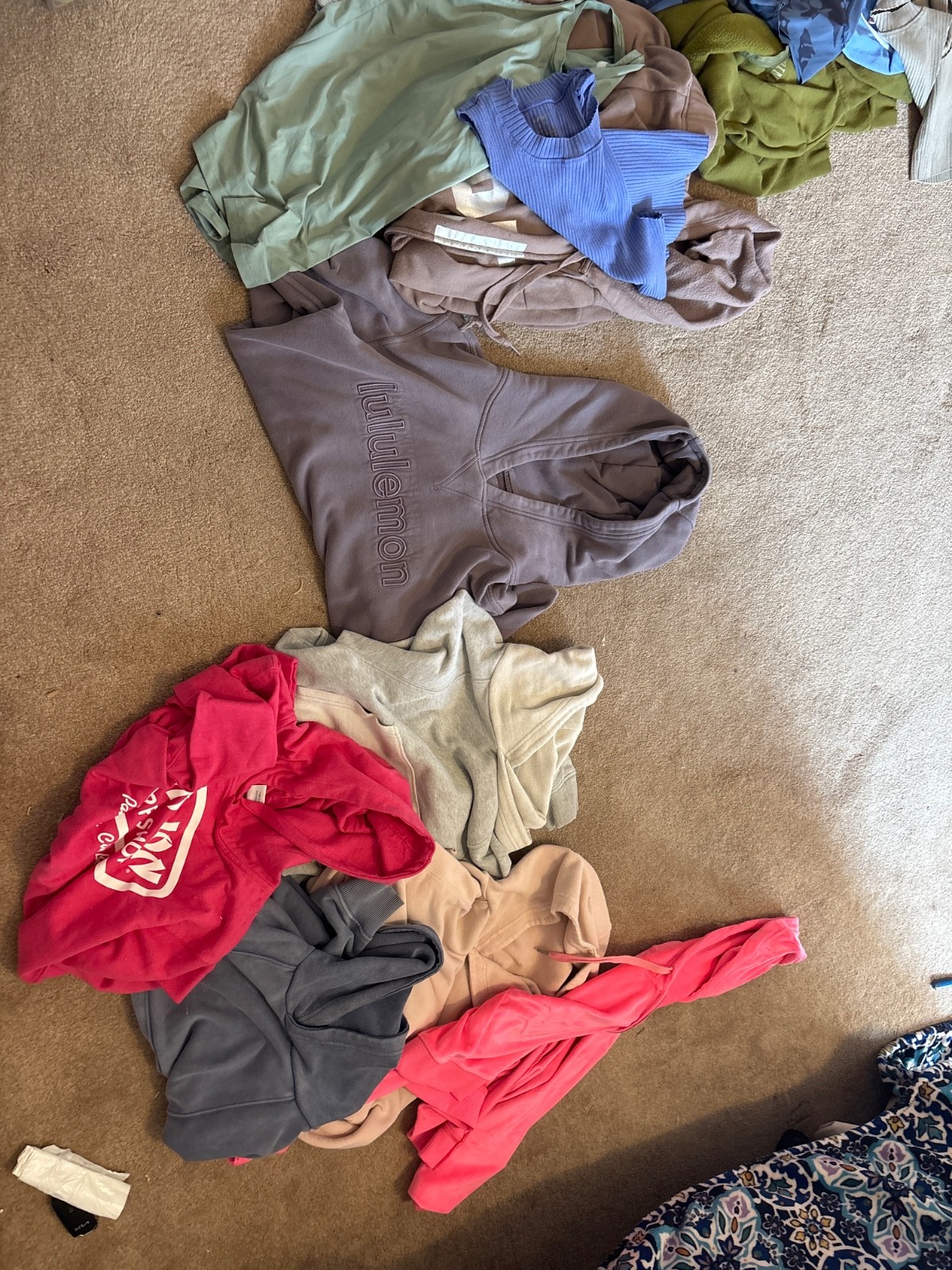 Huge Lululemon,aerie, PacSun, Hollister, Niks Victoria’s Secret garage girls 0,