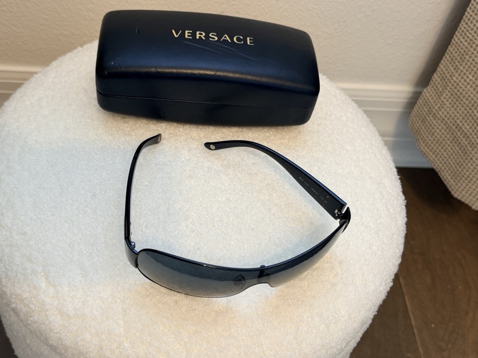 Versace Sunglasses – MOD 2101 1009/88