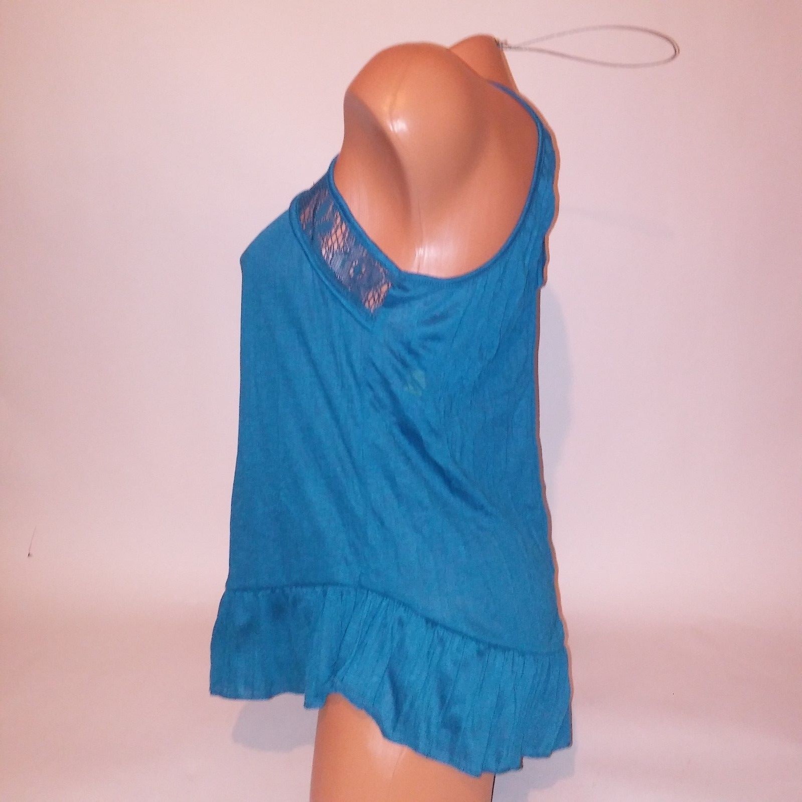 No Boundaries Tank Top Teal Solid Lace High Neck Keyhole Sleeveless