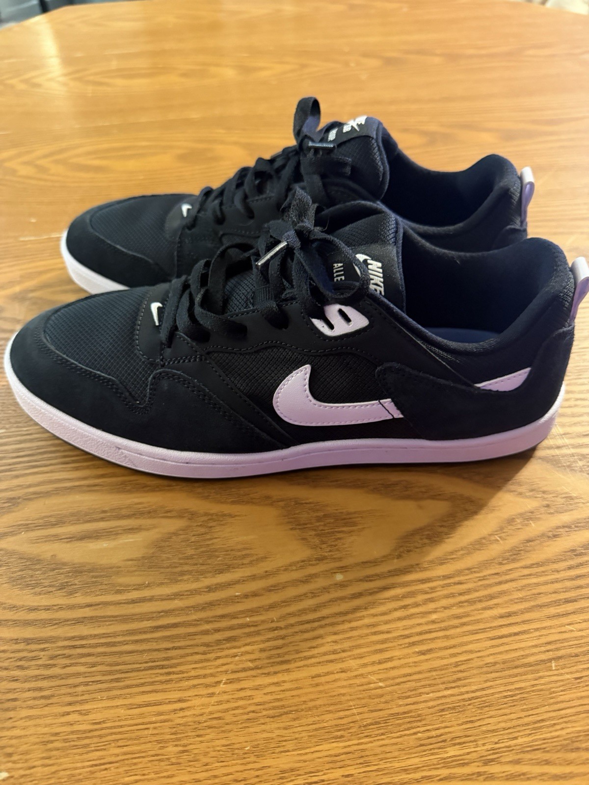 Nike SB Alleyoop Men’s Size 10 Black/white