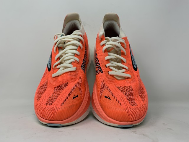 Women’s Brooks Hyperion Max 3, Coconut/Fiery Coral/Atomizer, 8 B Medium US