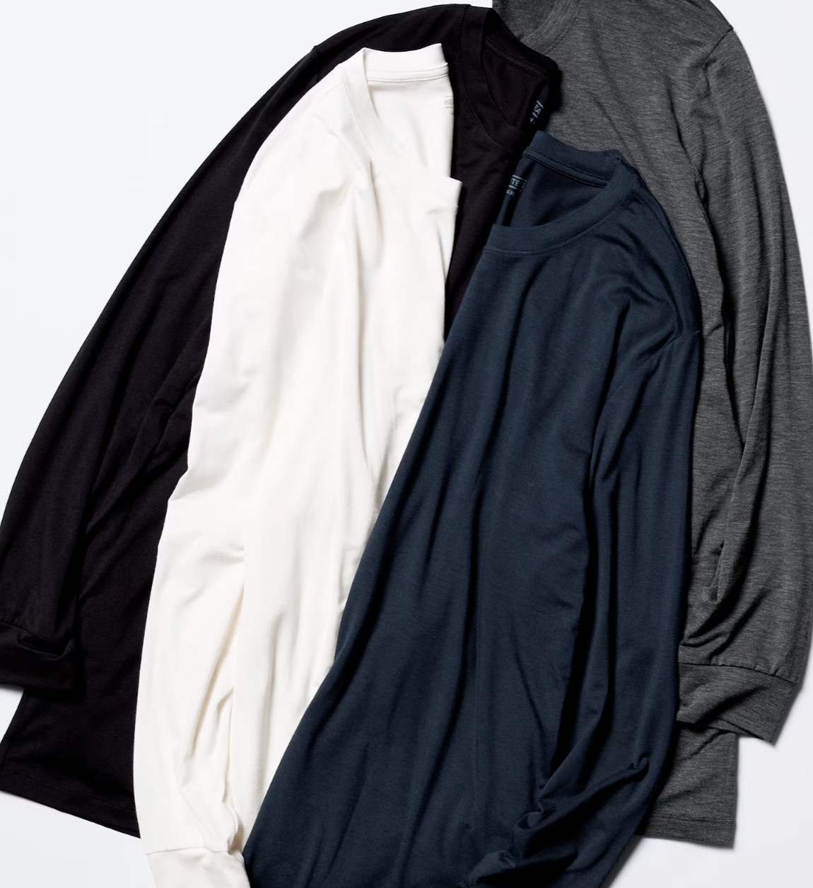 Men HEATTECH Crew Neck Long Sleeve T-Shirt UNIQLO Heat-generating material