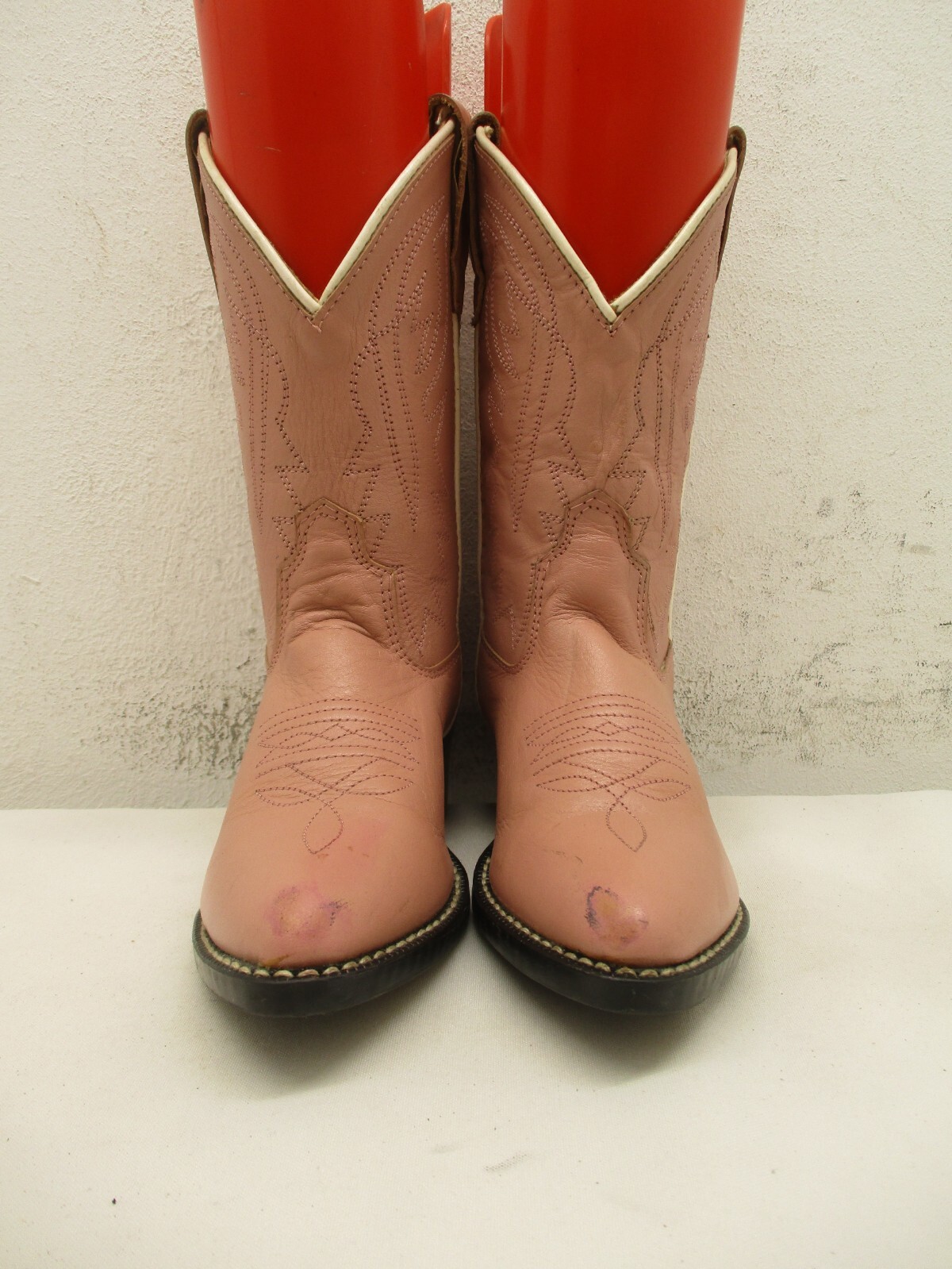 A JAMA PRODUCT Little Kid Size 12.5 Pink Leather Pointed Toe Cowboy Boots