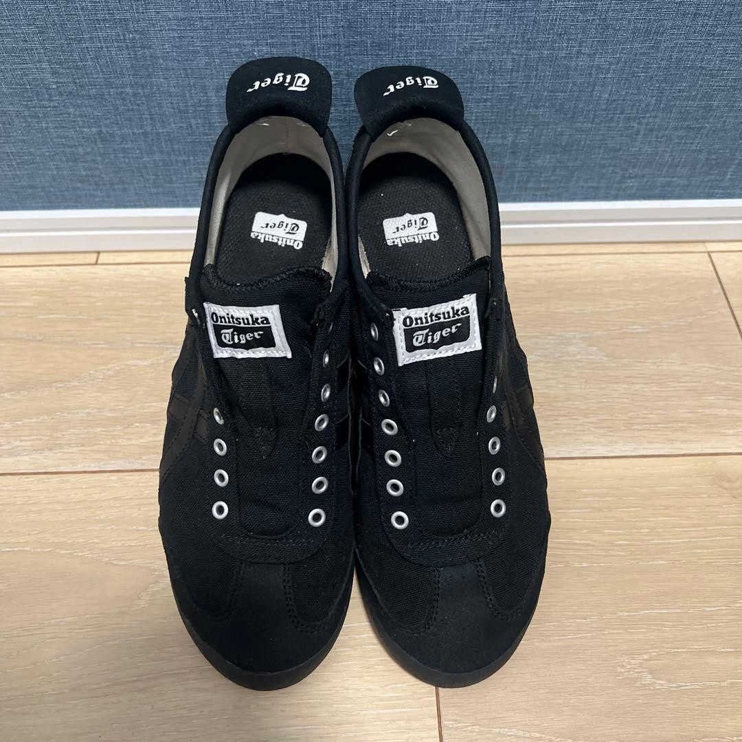 Onitsuka Tiger Mexico 66 Slip-On Men 7.5 US Black Good Condition