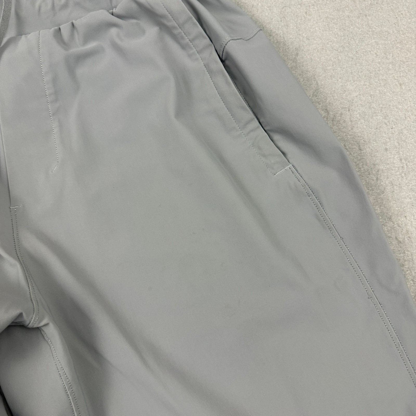 Lululemon Pants Men XS Gray Sollid Surge Jogger Stretch Running Quick Dry *