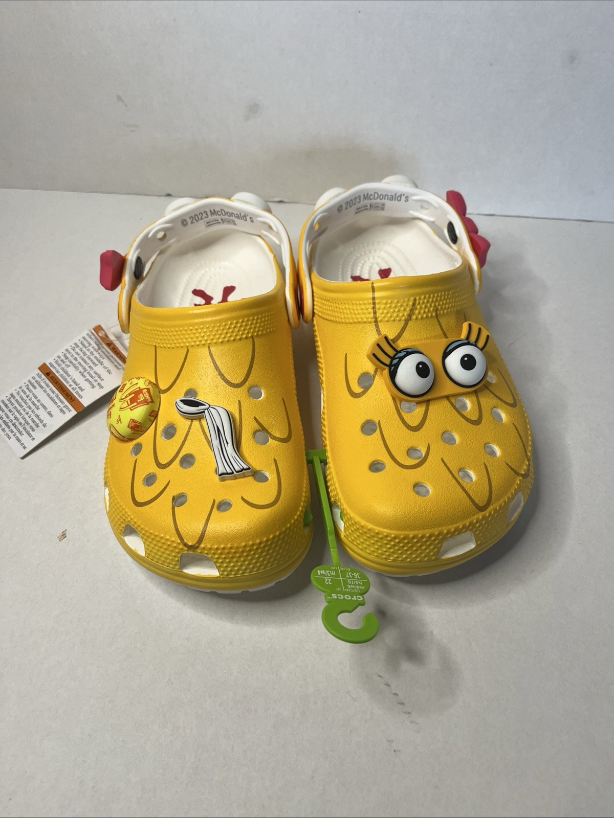 Crocs x McDonald’s W6 M4 Yellow Classic Birdie Big Bird Clog 2023 Edition