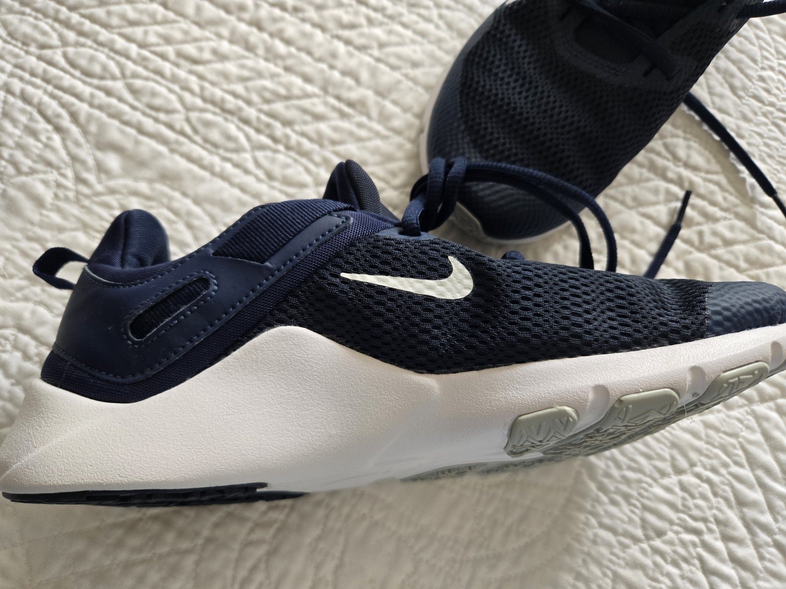 Men Sz.8.5 Nike Cross Training Sneakers