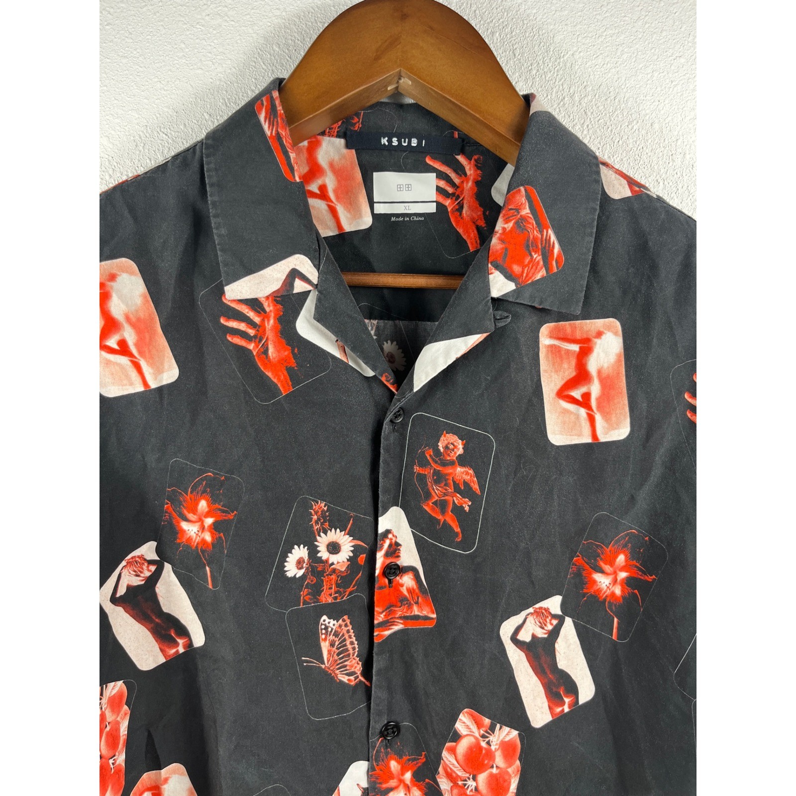 Ksubi Mens XL Black Red Graphic Print Tencel Short Sleeve Button Down Shirt