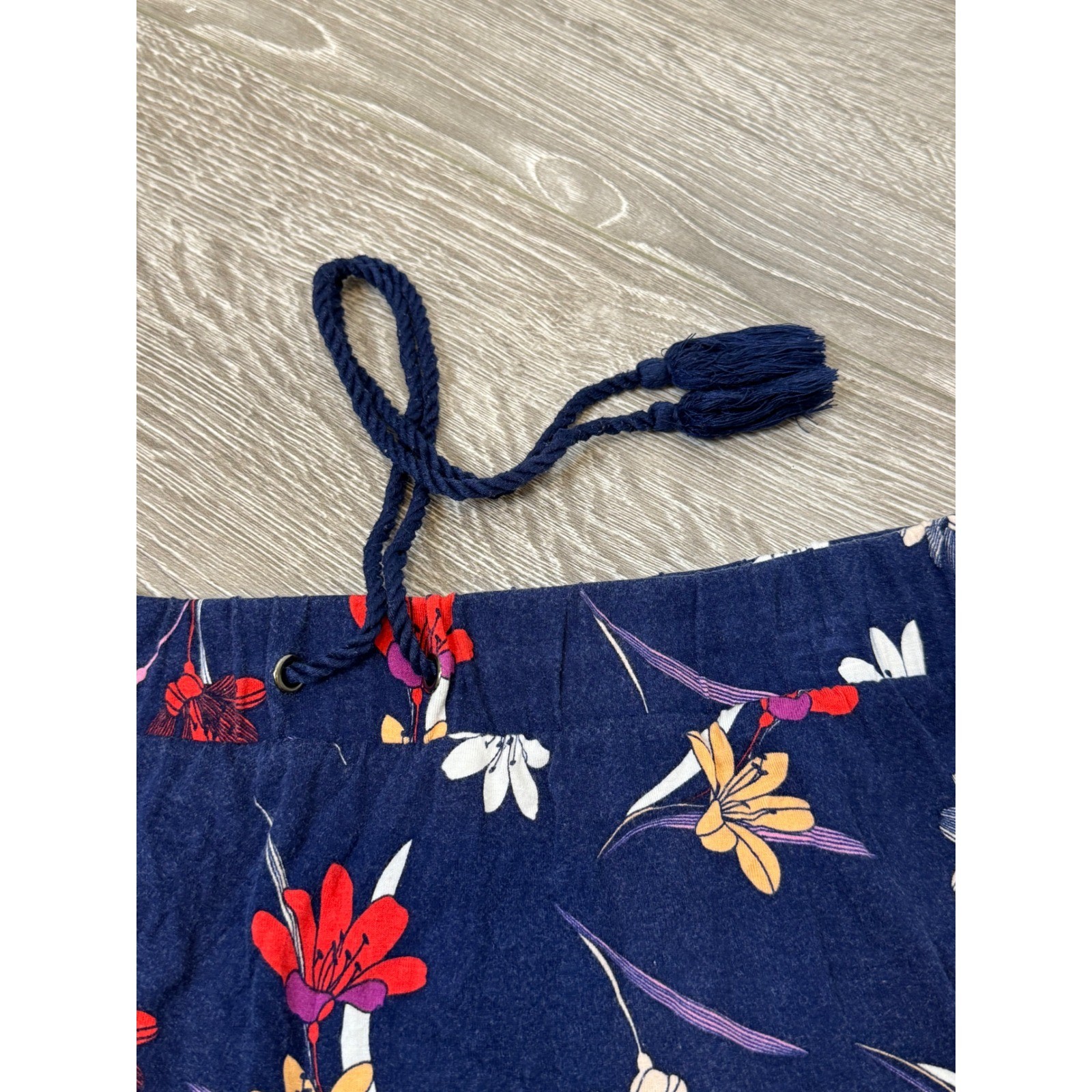 St Johns Bay L Navy Blue Floral Knit Skirt Large Tassel Drawstring Pockets Slit