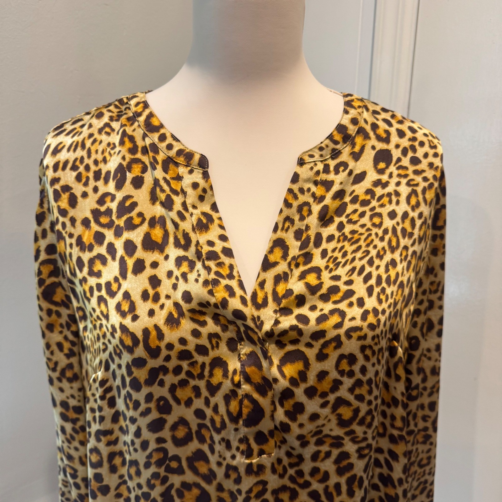 Jones New York Brown Leopard Print Blouse Split Neck Chic | Size Large