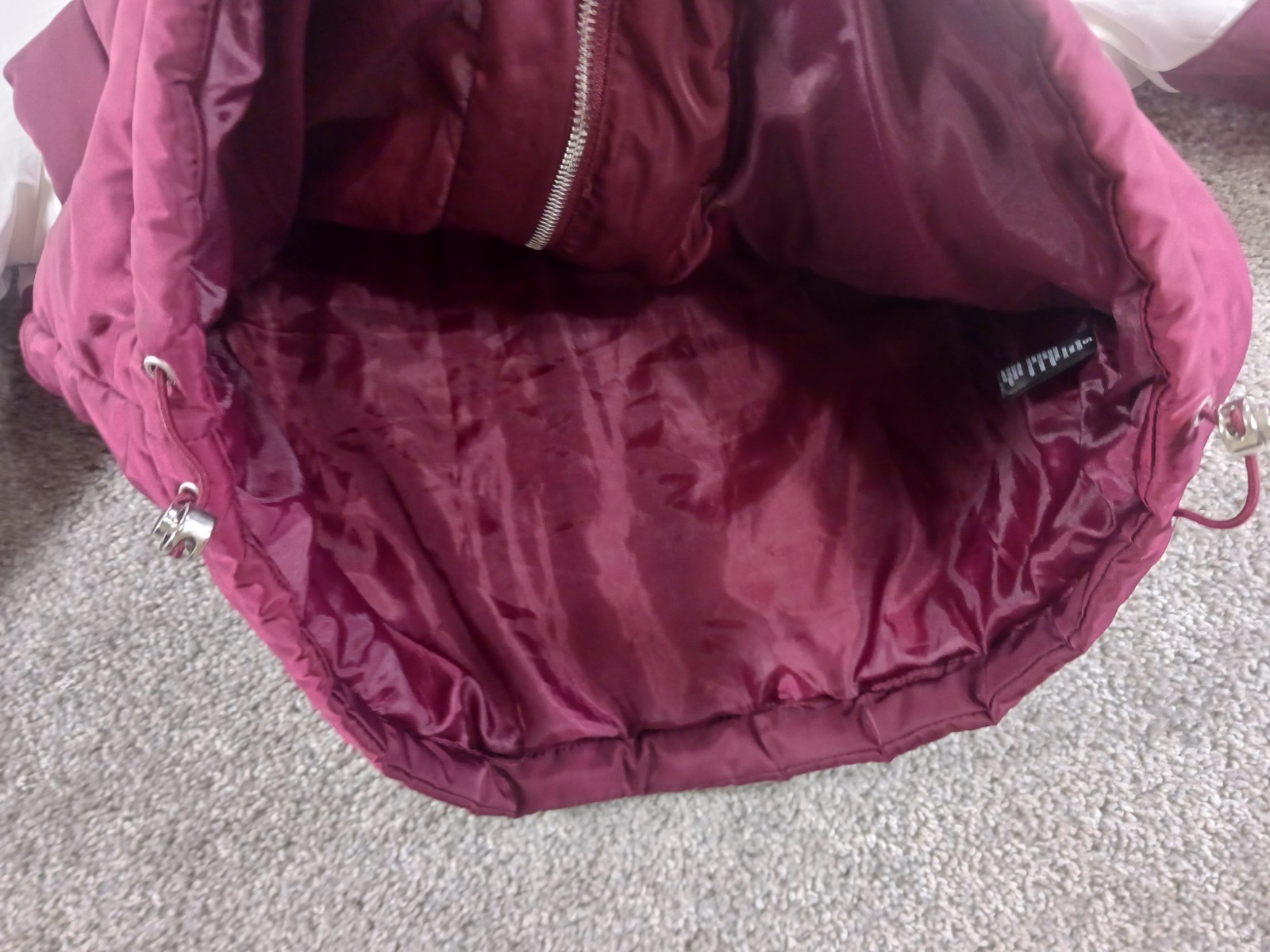Ambiance Outerwear Small Womens Jacket Full Zip Maroon White Lined Filled