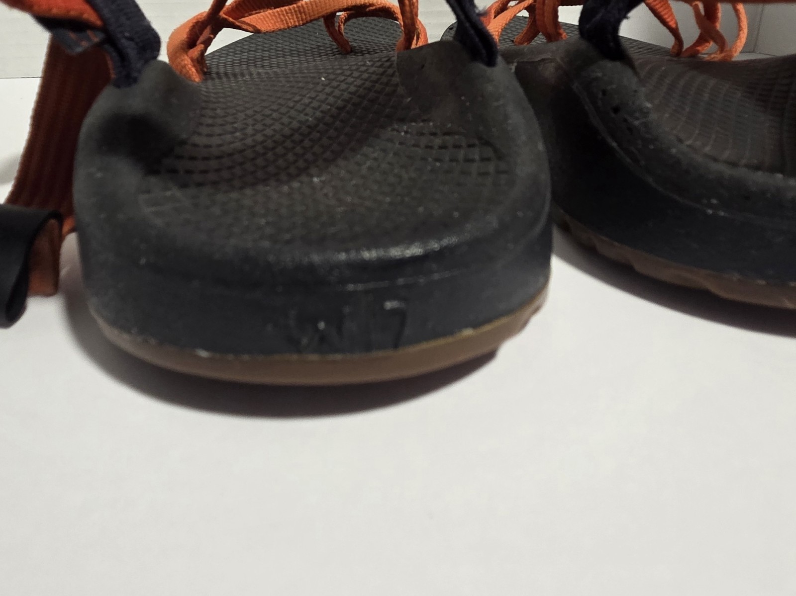 Chaco Women’s Strappy Sport Sandals Adjustable Straps Orange/Black Size 7