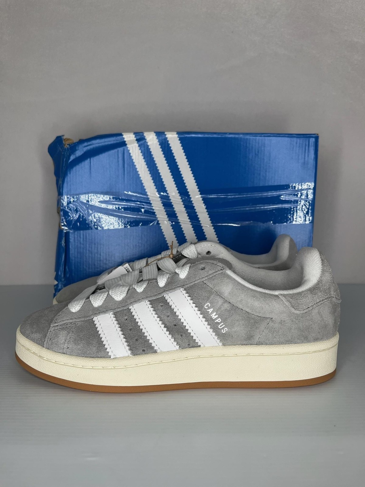 Adidas Campus 00s Men’s 6.5 Gray Suede Gum Sole Sneakers HQ8707 NEW