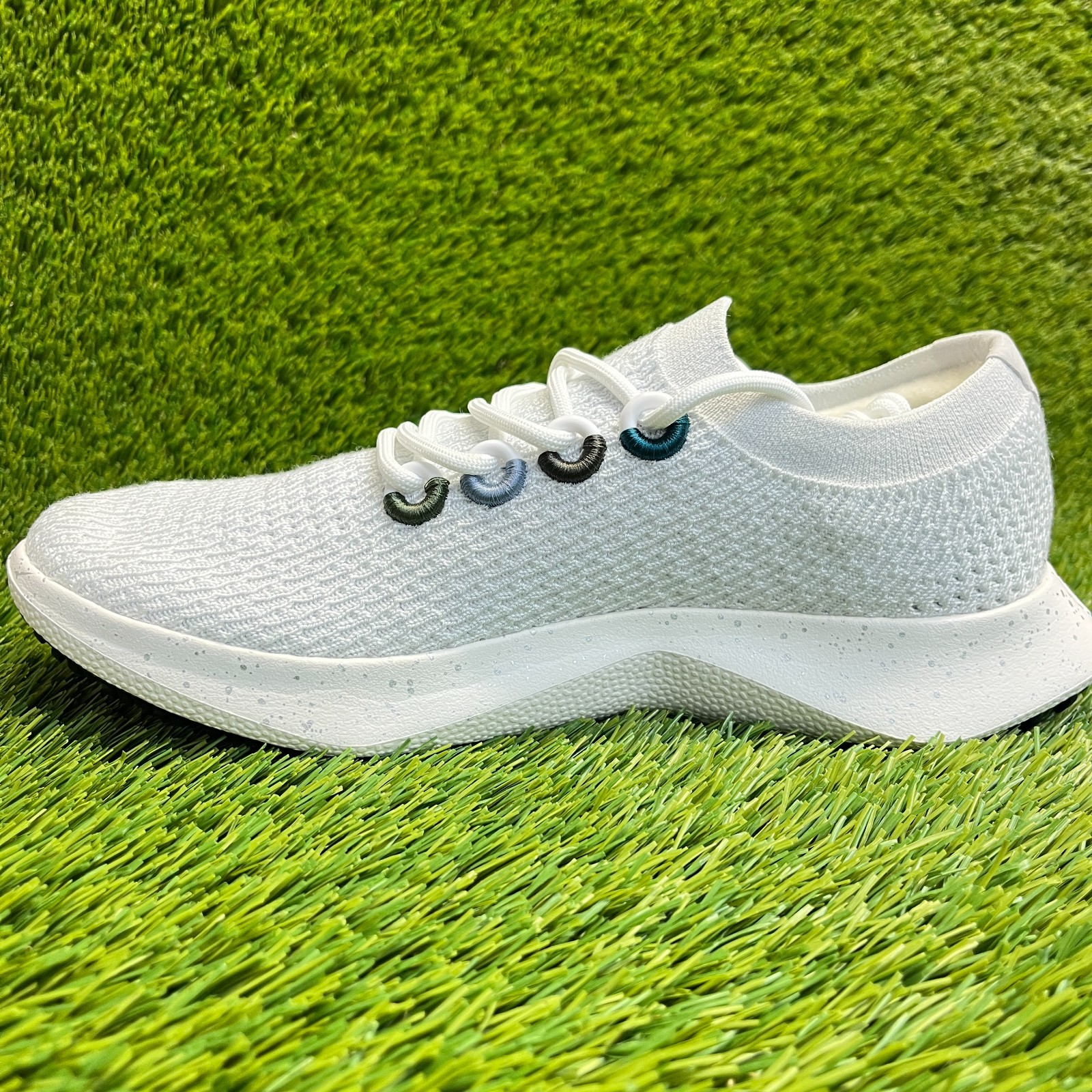 Allbirds Tree Dasher 2 Womens Size 10.5 Blizzard Athletic Running Shoes Sneakers