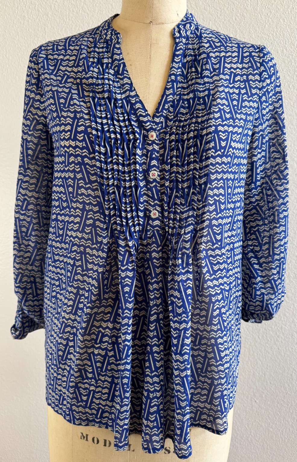 Anthropologie HD In Paris Women’s Size 4 Blue White Shirt Top EUC Chevron