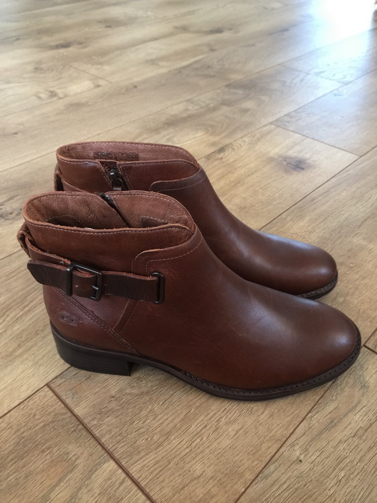 UGG BARNETT WATER-RESISTANT LEATHER CHELSEA ANKLE BOOTS 5 CHESTNUT BROWN 1016942