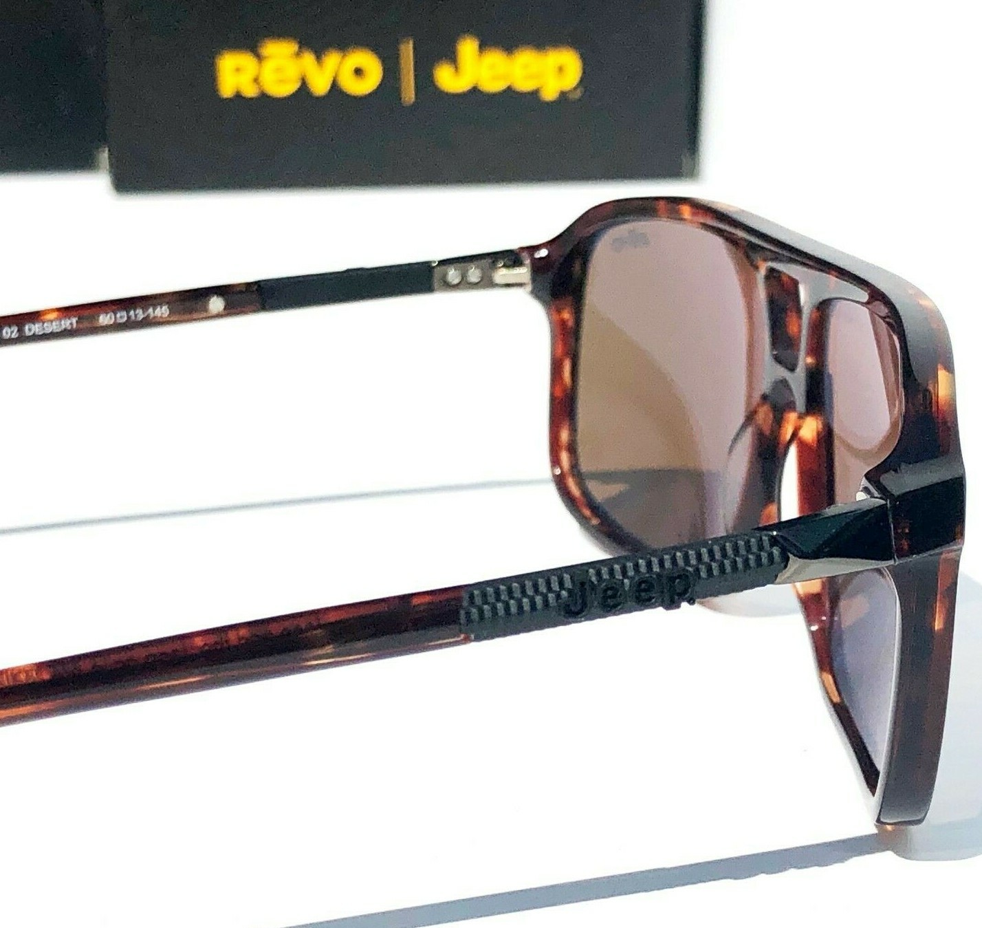 JEEP® DESERT Tortoise polished 60mm Pilot POLARIZED Blue Water Sunglass 1165 02