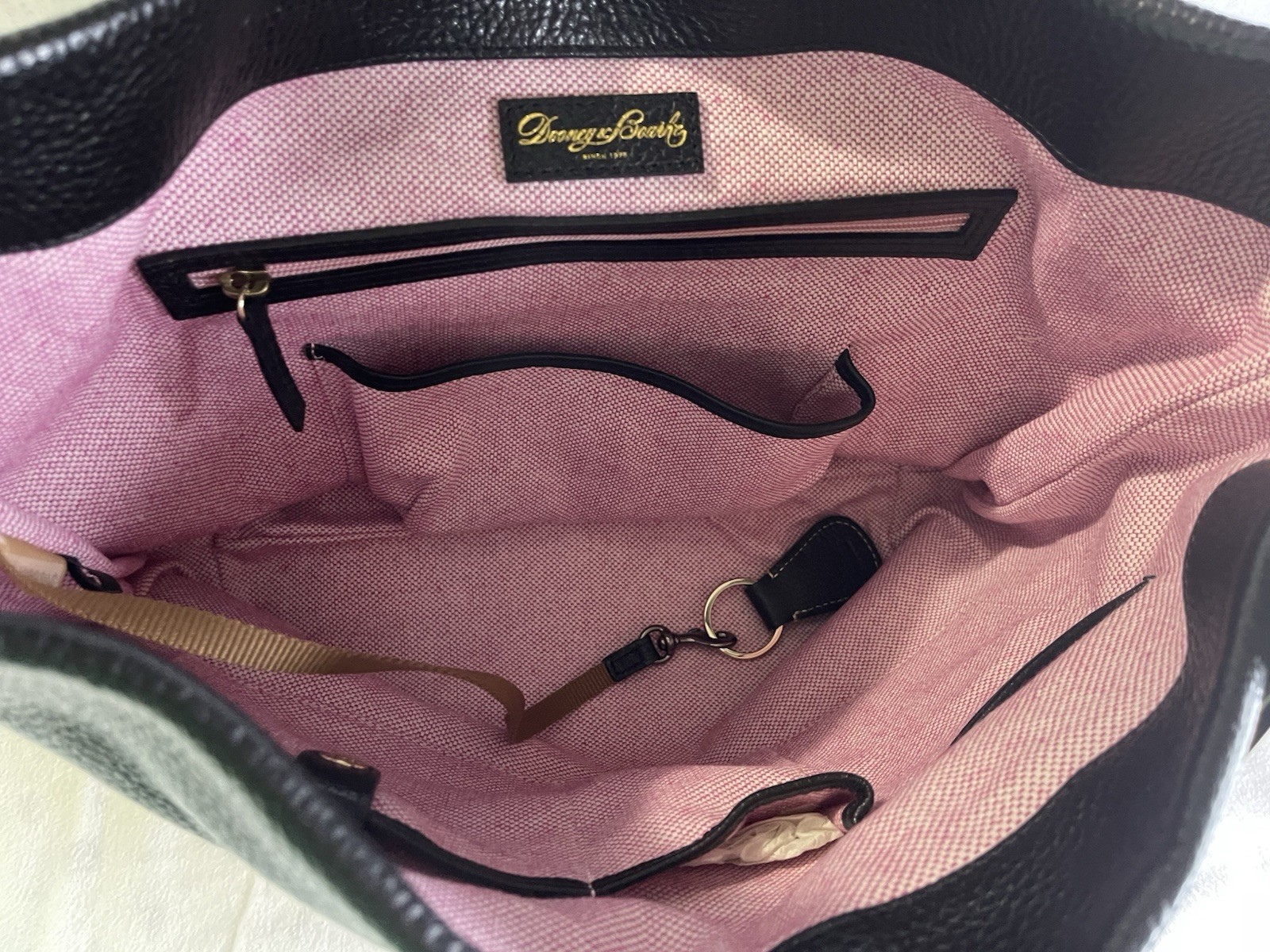 Dooney & Bourke Pebble Grain Logo Lock Shoulder Bag With Wallet In Black