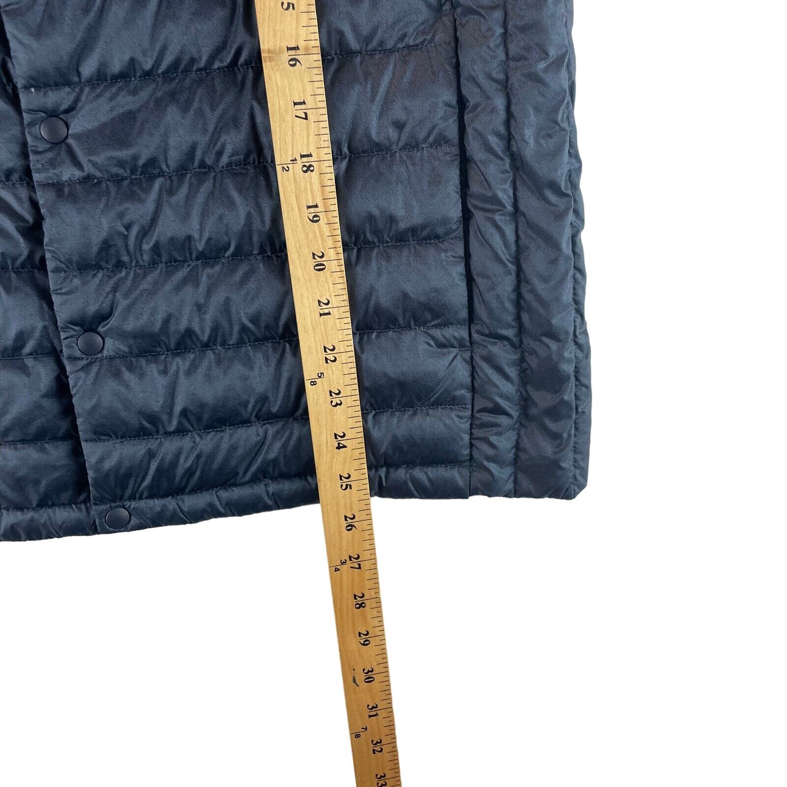 Real Light Goose TopTen Premium Quality 110 M/L? Women’s Navy GUC💗
