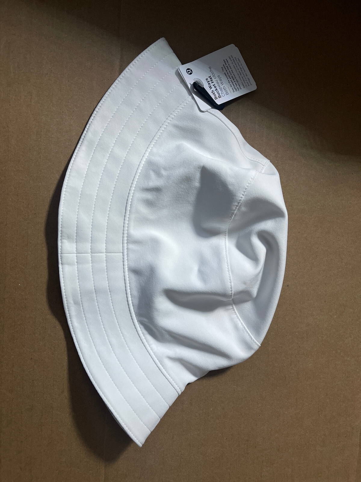 L/XL Lululemon Both Ways Reversible Bucket Hat White/Cheetah Camo Antique White
