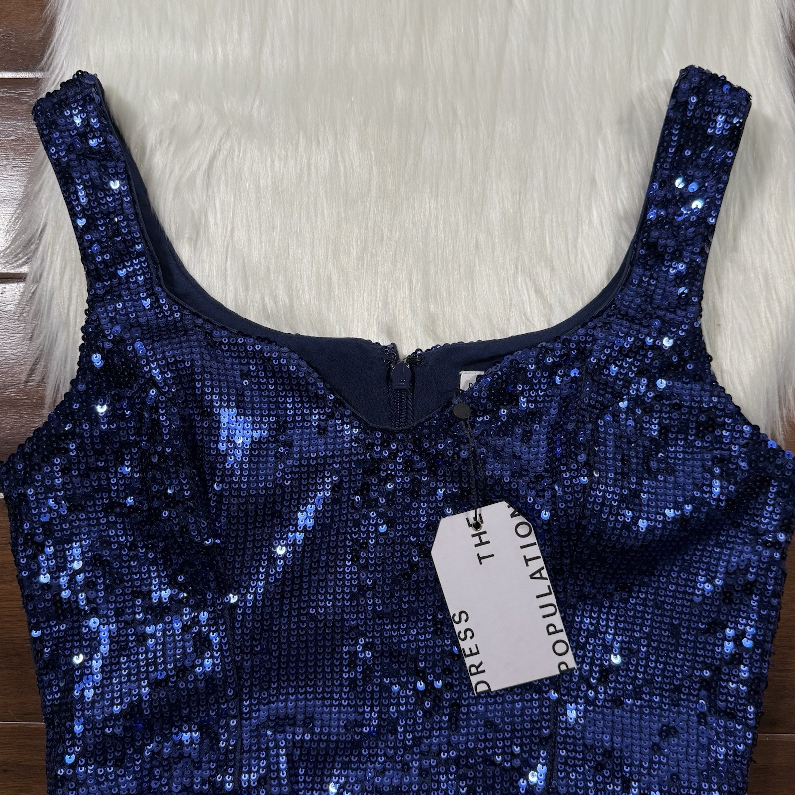 Dress the Population Size Medium Blue Sequin Sloane Sleeveless Sheath Dress