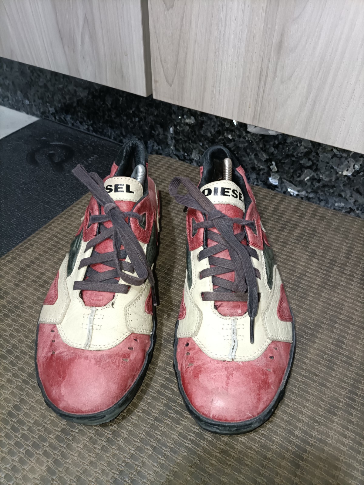 DIESEL leather shoes (KULTU) . Men’s size US 9 EUR 42. Free Shipping