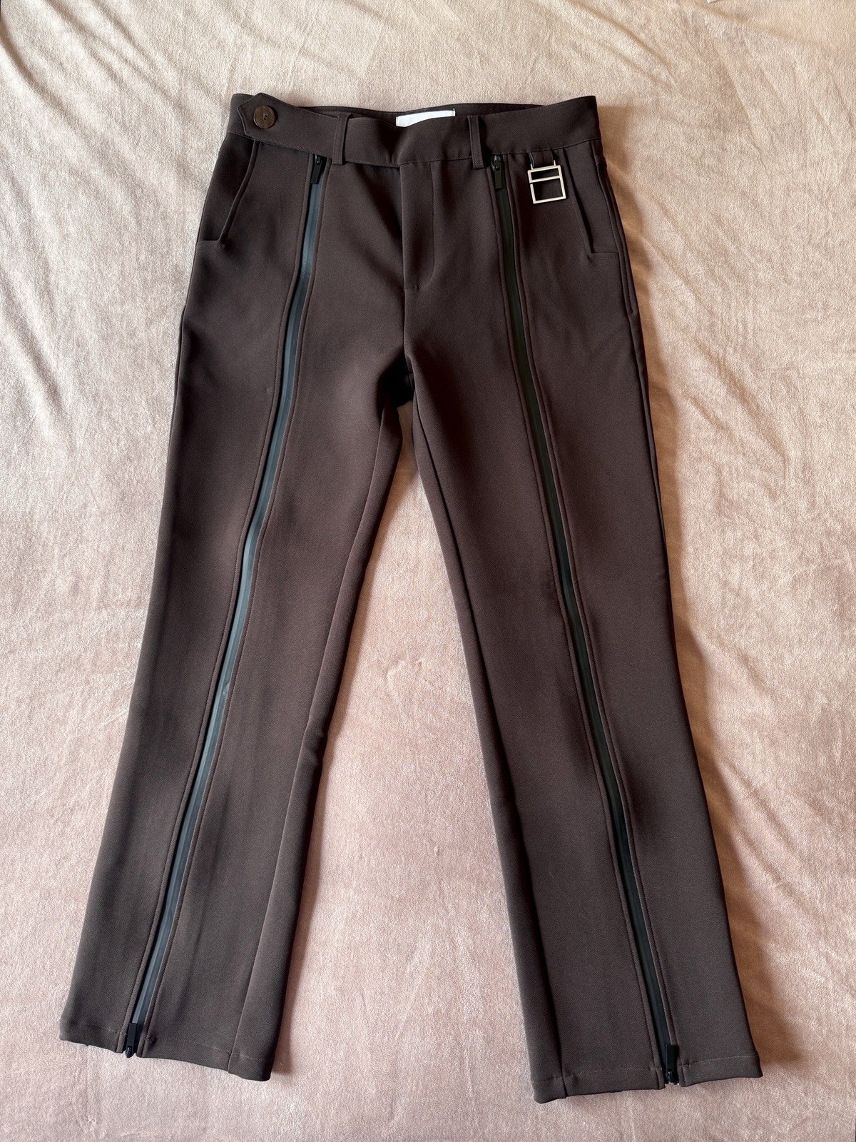 XL PIÈCES UNIQUES LE PANTALON EMIN ZIPPED PANTS Brown Aritzia Uniqlo Scuffers