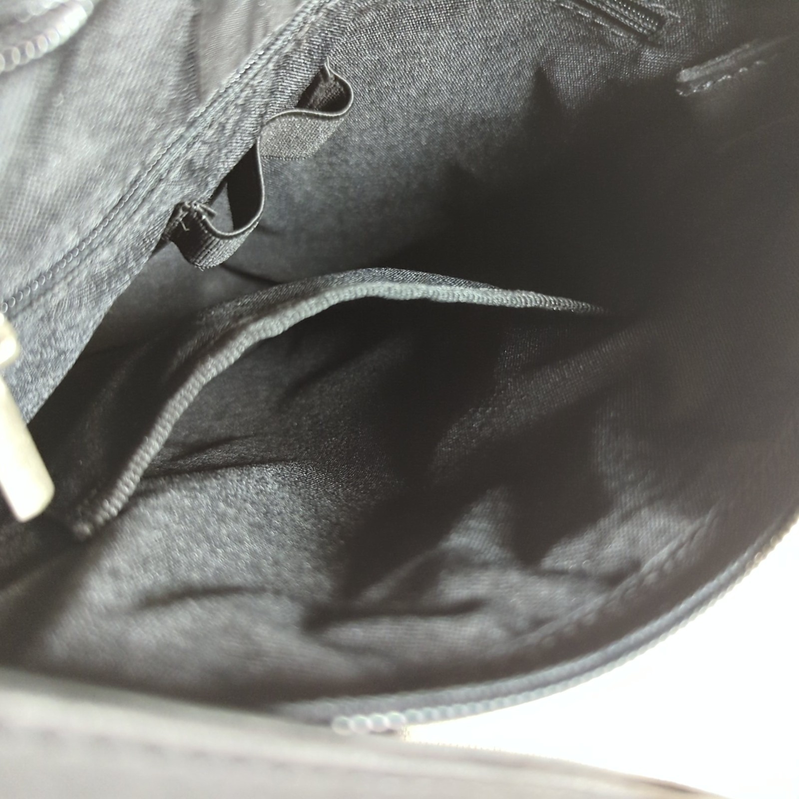 Le Donne Genuine Leather Crossbody Messenger Bag Black Flap Over Zip Purse