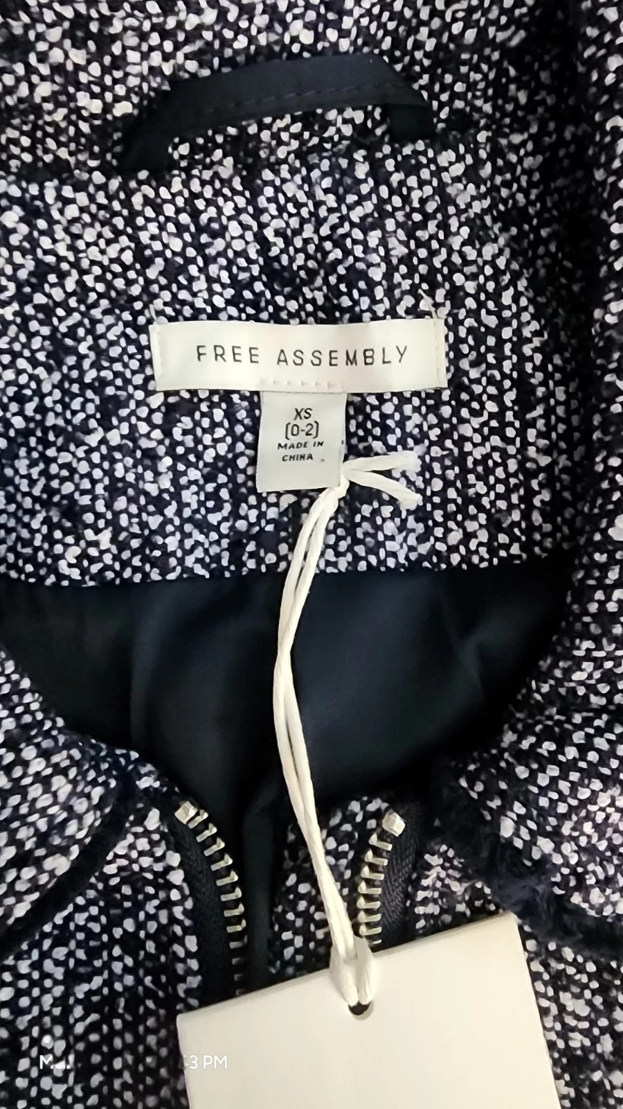 FREE ASSEMBLY WOMEN ZIP UP JACKET (XS)
