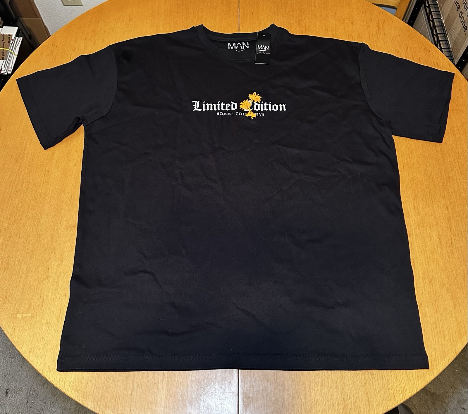 BoohooMAN Embroidered Oversized Interlock Limited Edition Cotton T-Shirt Mens L