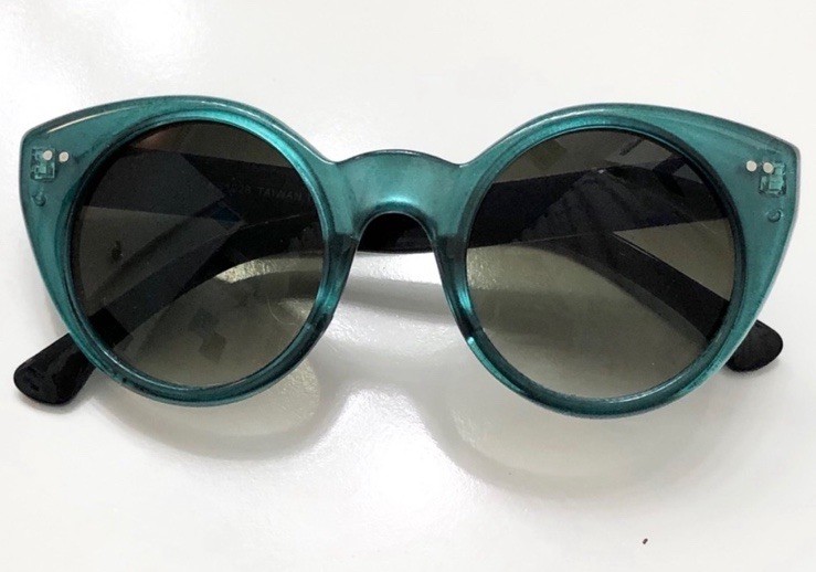 Stunning Blue Polycarbonate Lenses Round Cat Eyes Sunglasses Rare