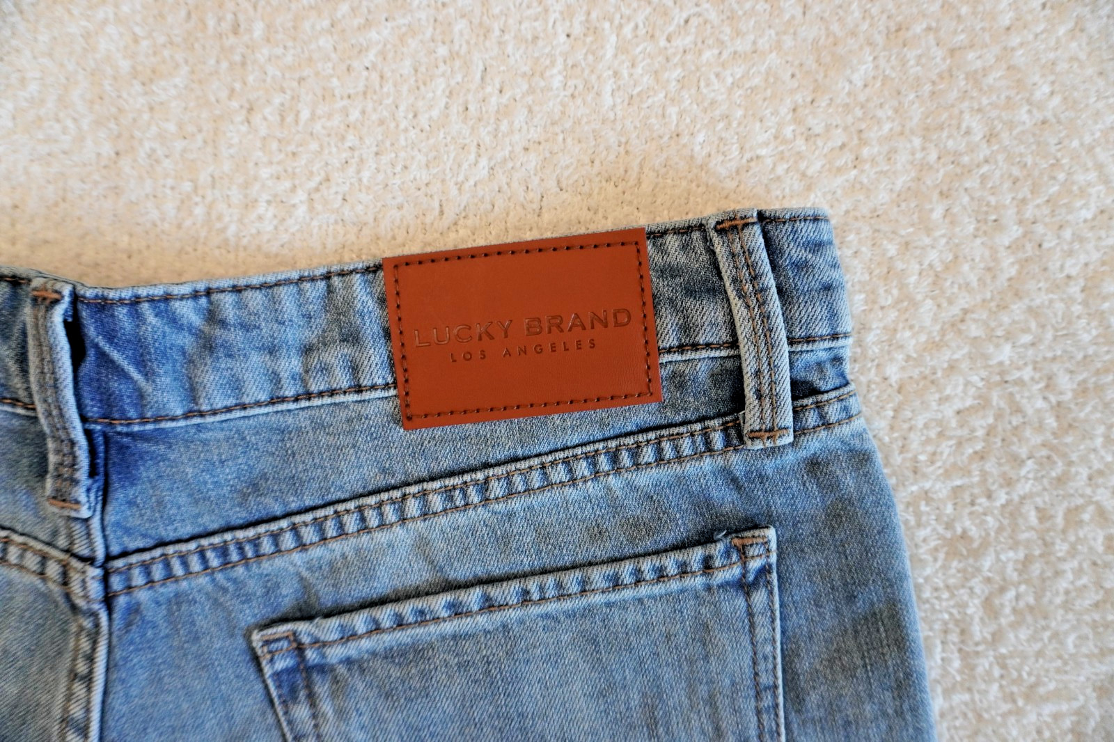 Lucky Brand Denim Cut Off Shorts Light Wash Frayed Hem Mid Rise Casual