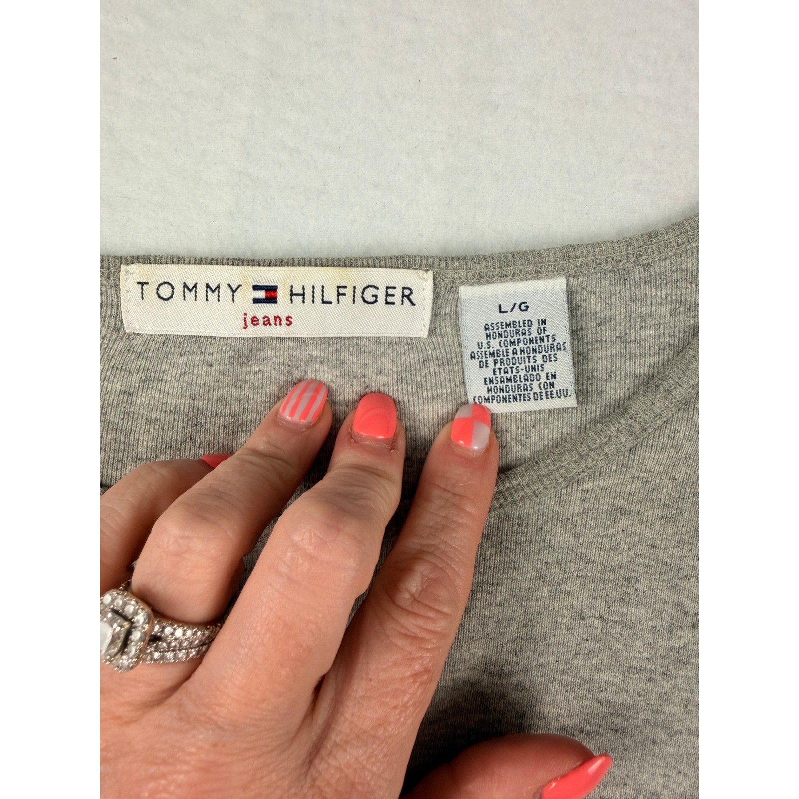 Vintage 90’s Tommy Hilfiger American Classics Vintage Babydoll Tee Gray L