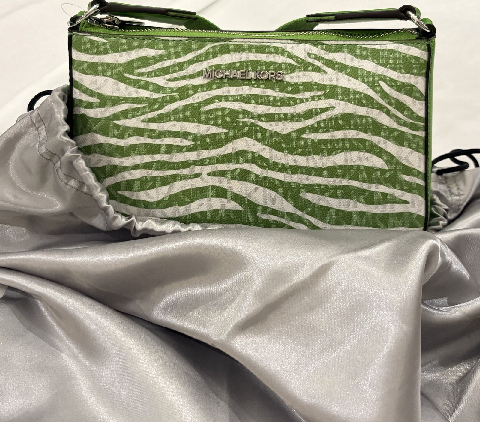 NWT Michael Kors Jet Set Travel Zebra Green/White Crossbody + Coin & Tech Pouch