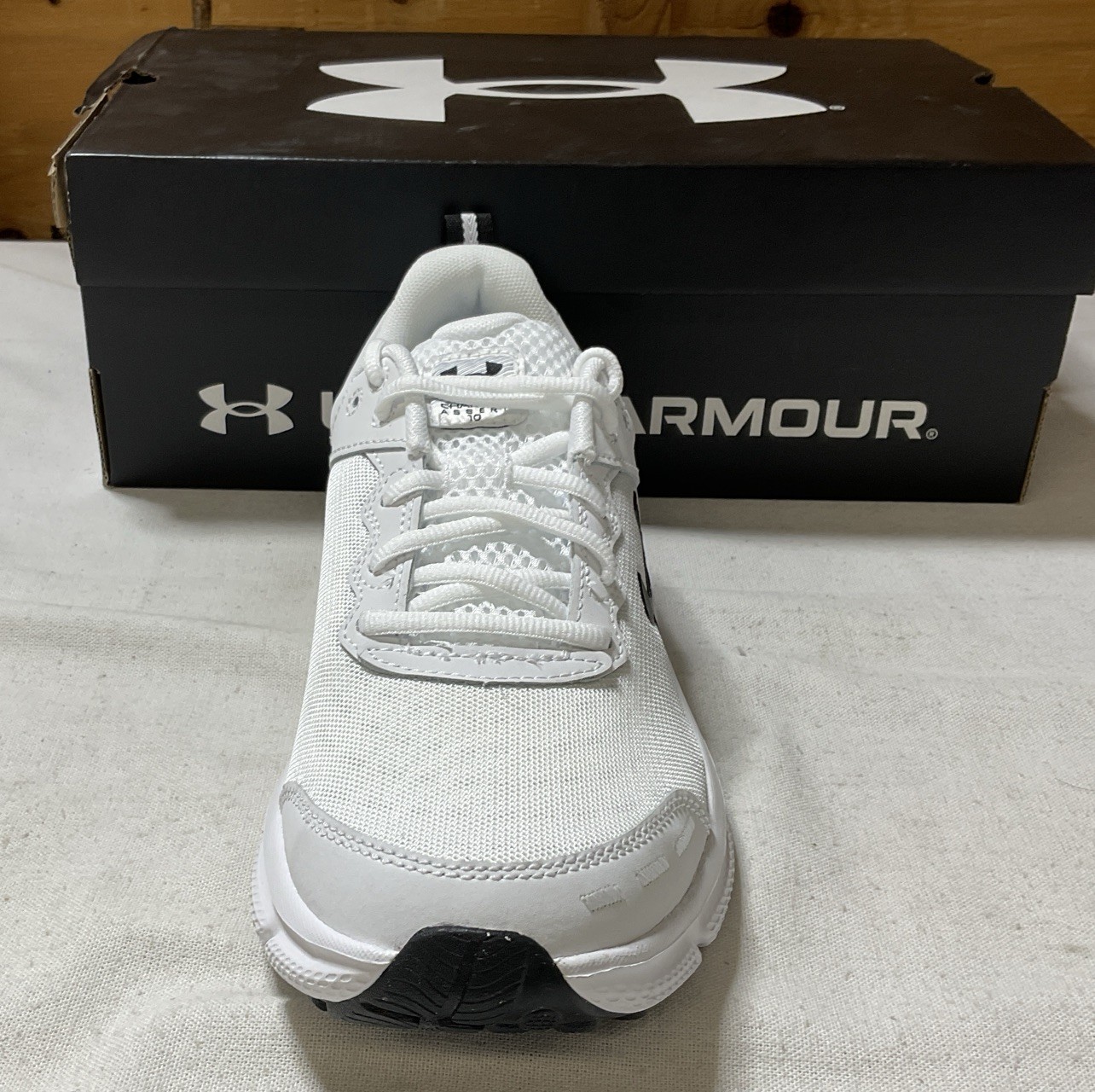 Under Armour Men’s UA Charged Assert 10 3026175-104 Shoes White/Black US 9.5M H5