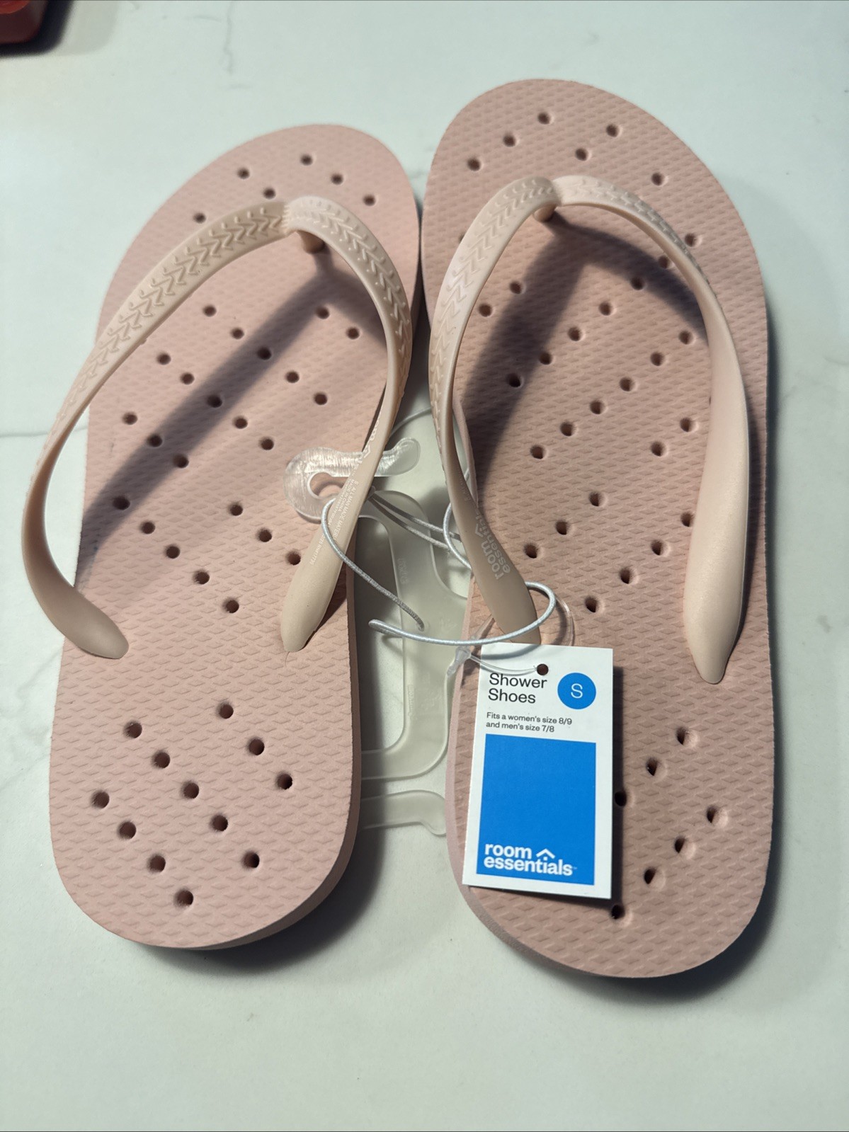 Room Essentials Shower Shoes Pink Size Small